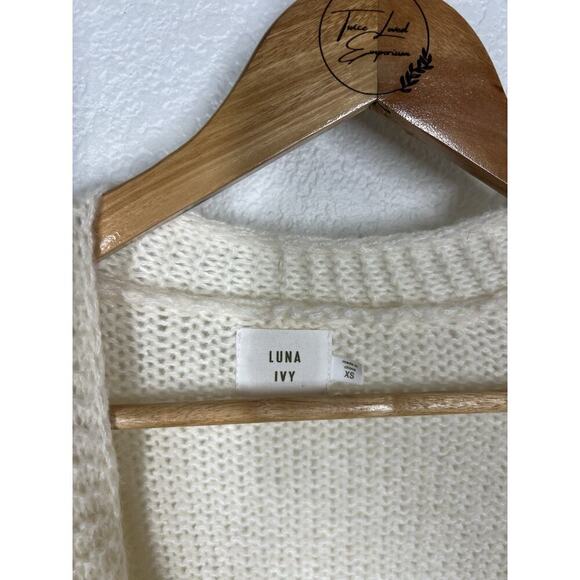 Luna Ivy 3D Cherry Knit Cardigan Sweater XS Oversized Anthropologie - Picture 2 of 5